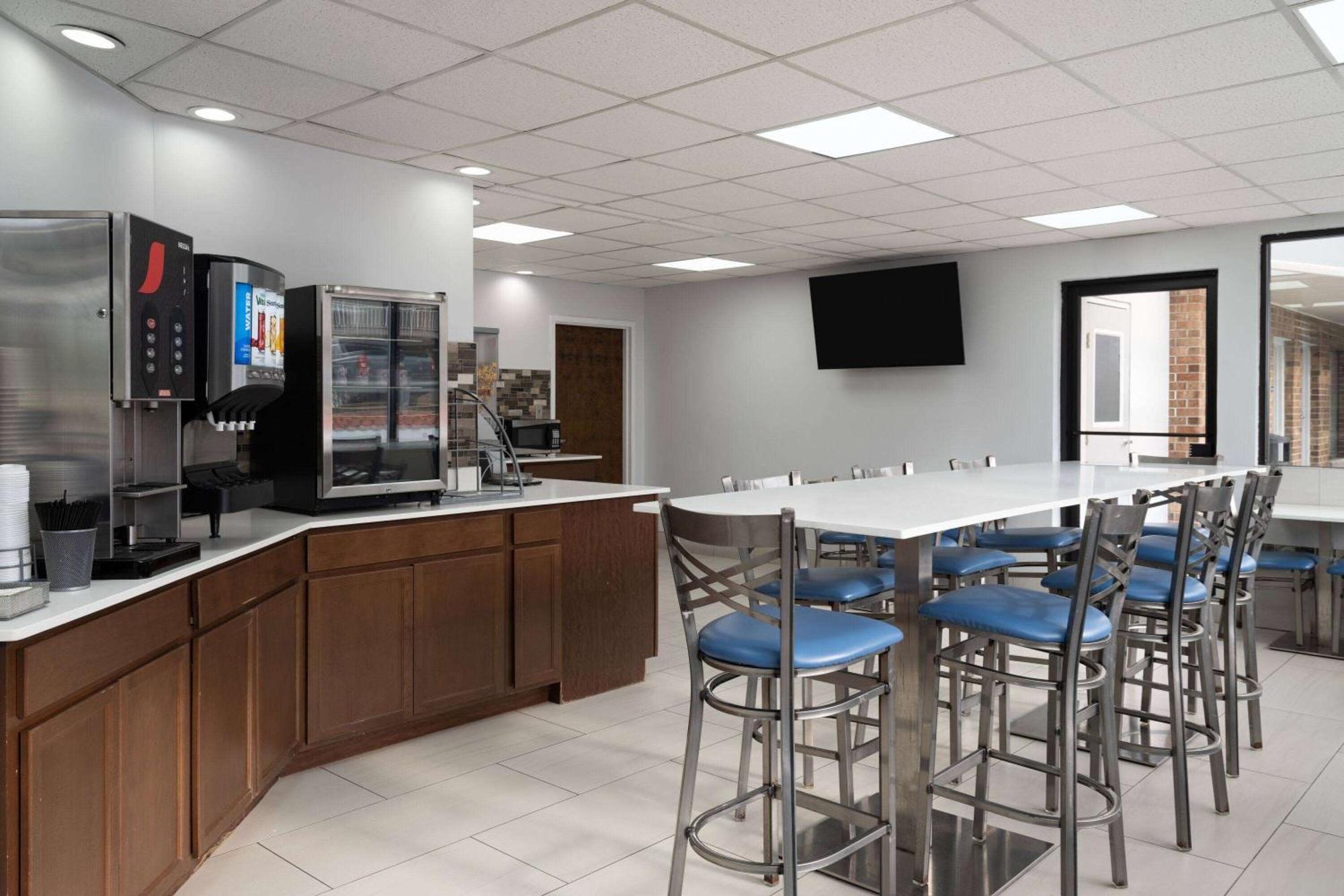 Days Inn By Wyndham Weldon Roanoke Rapids Dış mekan fotoğraf